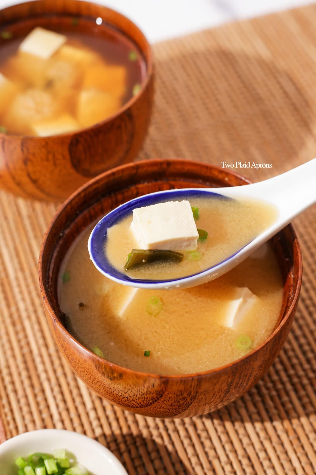 Easy Gluten-Free Miso Soup with Tofu and Wakame