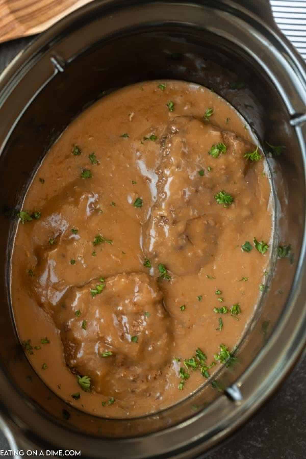 Crock Pot Cube Steak with Fork-Tender Beef and Mushroom Gravy